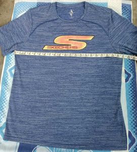 SKECHERS Athletic T-Shirt