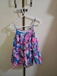 Sleevless Multicolour Top For Girls
