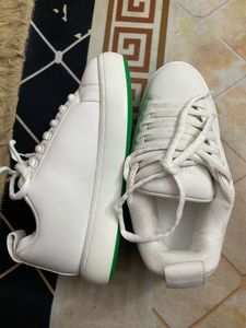 White Fashion Sneakers