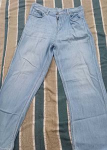 Light Wash Wide Leg Jeans