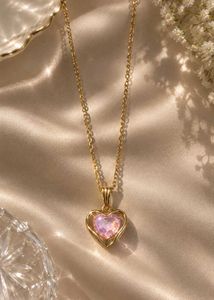 Gold Heart Pendant Necklace