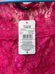 Vibrant Pink beautiful Lace Crop Top never use tot