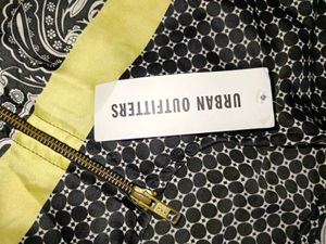 Stylish Yellow &amp; Black Printed Kurta