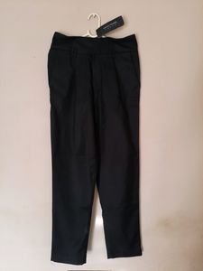Black Peg Trouser