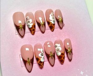 Designer Press On Nail Set
