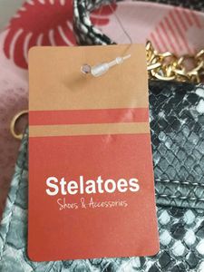 Chic Snake Print Crossbody Bag