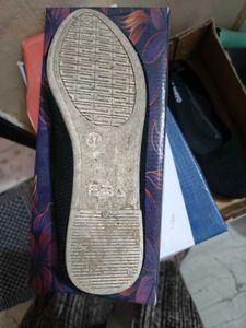 Black Ballerina Flats