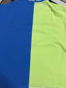 Two-Tone "RISE" Graphic T-Shirt