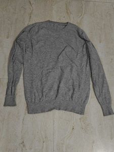 Grey Long Sleeve Knit Sweater