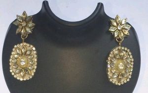 Eyerring forehead metal kundan star Crystal Pearl