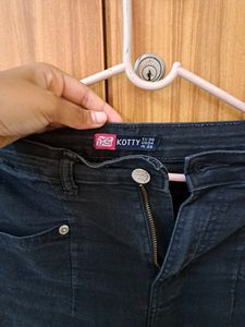 Kotty Black High waist Jeans