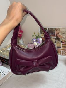 Chic Burgundy Bow Handbag