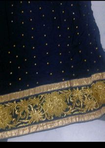Elegant Navy Blue Kurta Set with Gold Embellishmen