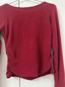 Chic Ribbed Burgundy Top