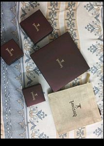 Tanishq Jewellery Box Set