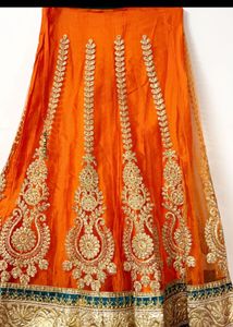 🔥SALE🔥Beautiful Orange Embroidered Lehenga