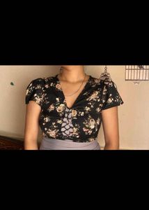 Berrylush Floral Print Cinched Crop Top