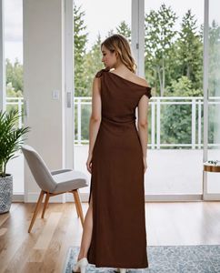 Elegant Brown One-Shoulder Maxi Dress