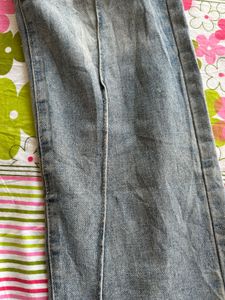 Jeansss
