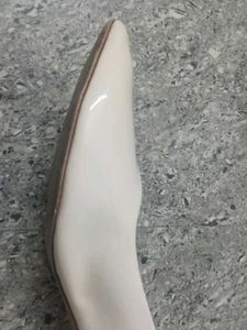 Elegant White Pointed Toe Pumps