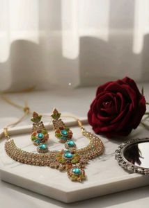 Elegant Stone Studded Jewelry Set