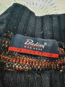 Striped Knit Unisex Sweater in xl size
