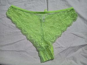 💛 Lime Green Lace Bikini Briefs