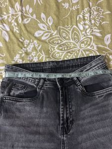 Stylish Grey Wide-Leg Jeans
