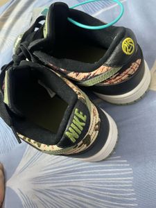 Nike Dunk Low SE Crazy Camo