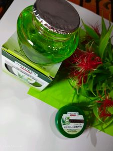 🌵NATURE'S ESSENCEMOISTURISING ALOE BEAUTY GEL