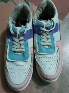 Stylish Colorblock Sneakers