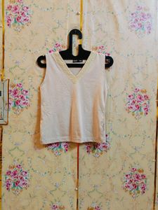 🇳🇿💫🎀Cream V-Neck Lace Trim Sleeveless Top