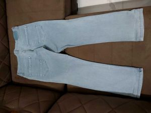 men Light Wash Denim Jeans