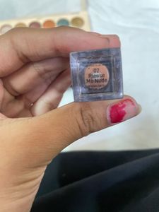 Combo Eyeshadow And Lipstick 💄