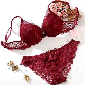 Lace Bra and Panty Set