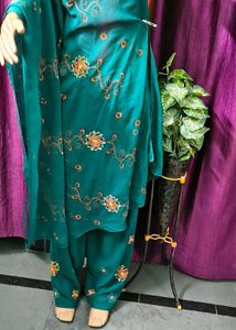 Elegant Teal Embroidered Dupatta &amp; Pant Set