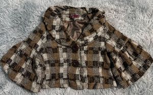 Chic Plaid Cropped Jacket