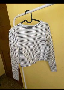 Striped Cropped Long Sleeve Top