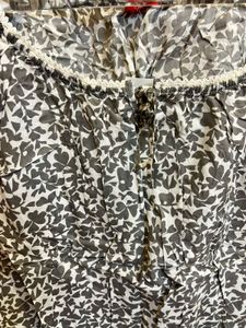 Floral Print Short Sleeve Top