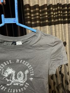 Grey Dragon Graphic Cropped T-Shirt