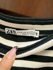 Chic Striped Crop Top