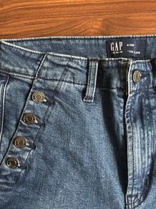 GAP 70’s Flared Button-Front Jeans