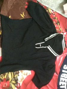Bundle of 3 Trendy Tops