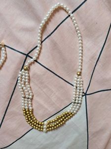 New Elegant Pearl Necklace Set of 2