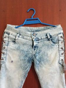 Denim Capri Pants
