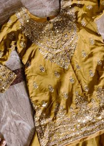 new Mustard kurta set 2 piece