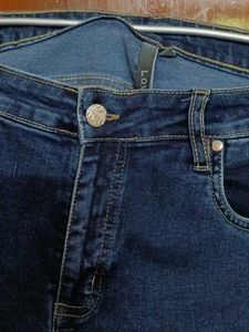 Classic Dark Wash Skinny Jeans