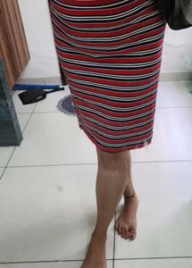 Striped Pencil Skirt.. hello summer