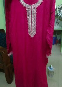 Embellished Pink kurti