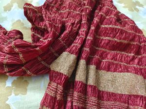 Red &amp; Gold Striped Crinkle Dupatta